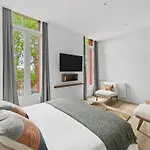 Apartment Lumineux Avec Balcon, Coeur Historique