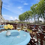 Lumineux Avec Balcon, Coeur Historique Apartment
