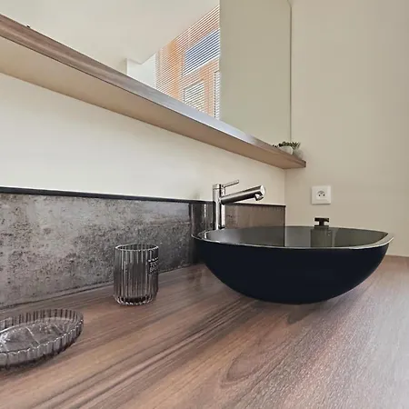 Lumineux Avec Balcon, Coeur Historique داكس